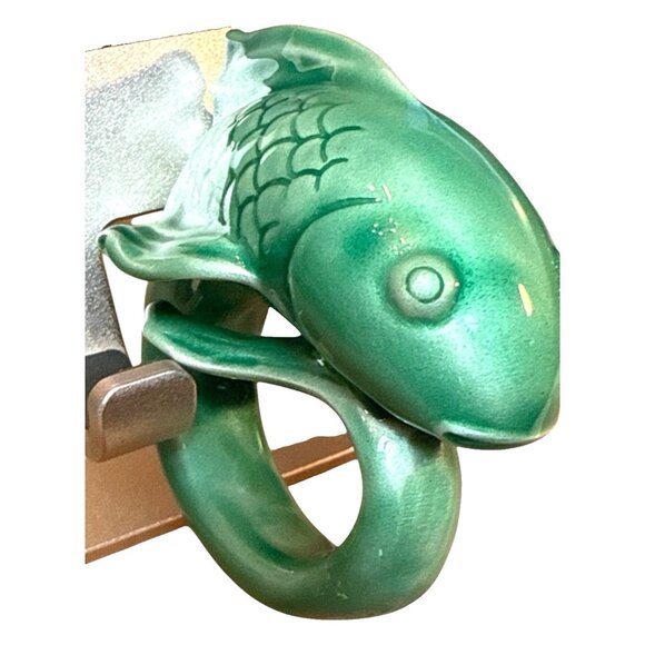 Set Of 4 Pottery Barn Green Ceramic Fish-Shaped Napkin Rings - Picture 5 of 8
